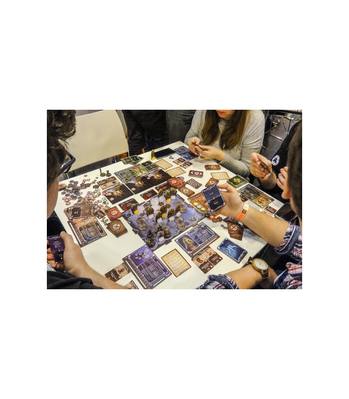 بازی گلوم هون (Gloomhaven)